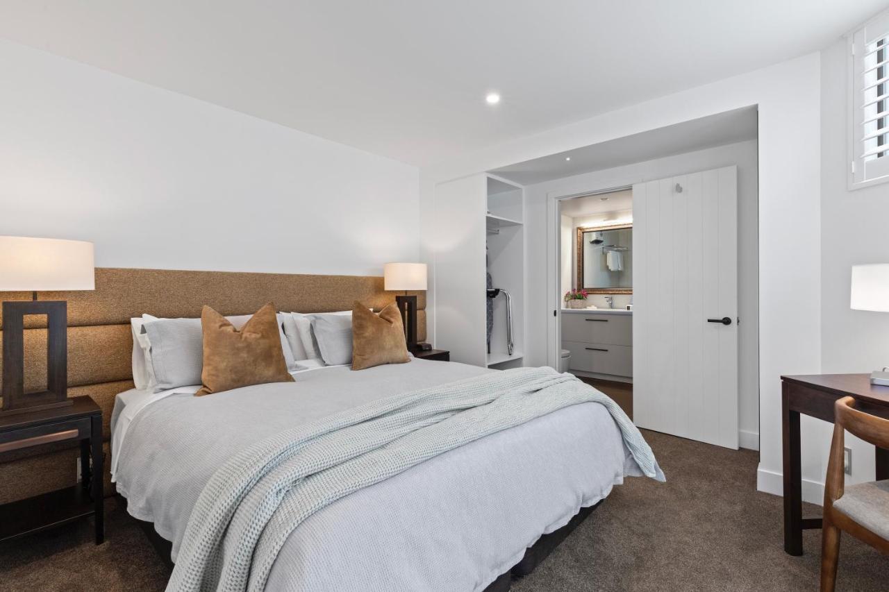 Queenstown House Lakeside エクステリア 写真